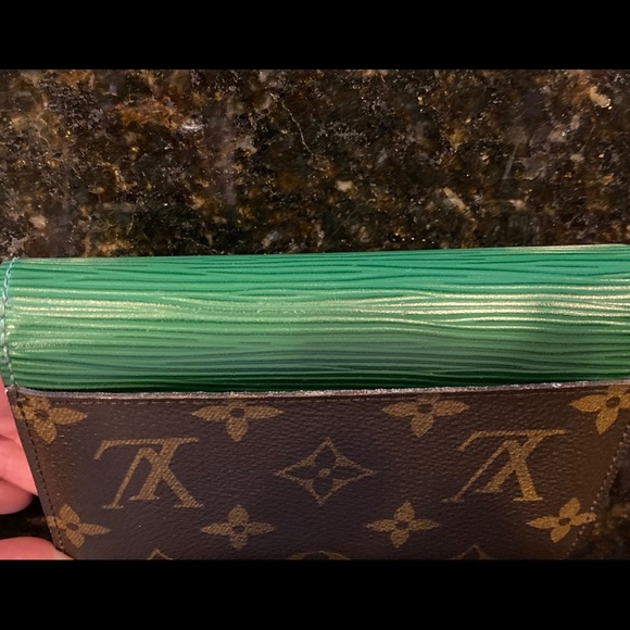 Marie Lou Compact Wallet - Picture 8 of 8